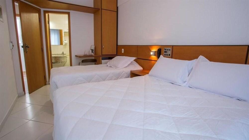 Atlantico Inn Apart Hotel Santos  Exterior photo